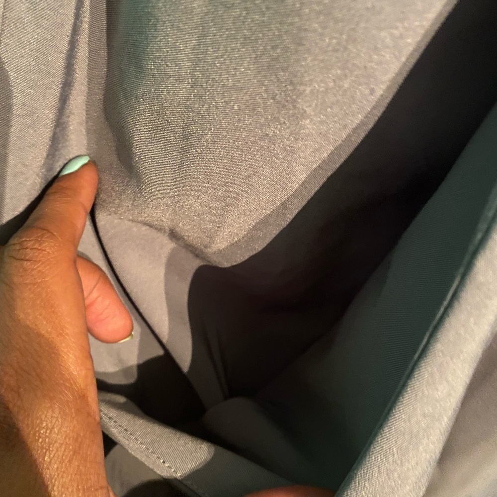 Gray Avenue Dress with Pockets!!!! - Picture 2 of 3